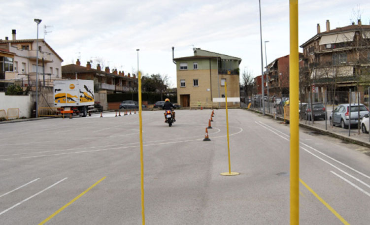 Pista d'autoescola apsa a fontajau